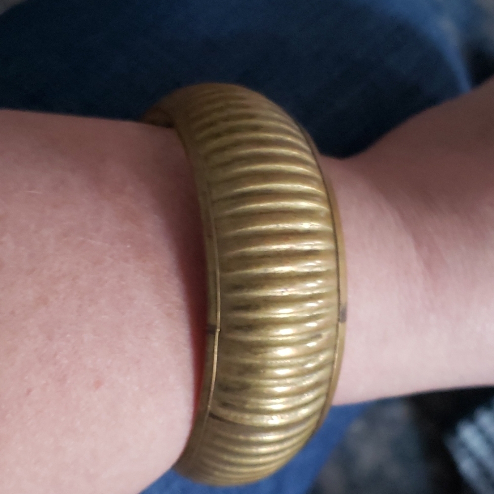 BRASS FLUTED BRACELET